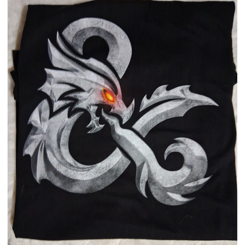 Mens XLARGE Dungeons & Dragons tshirt NEW